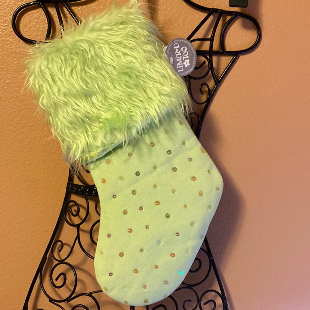 🎁 NWT Grinch green stocking with fur and sequins